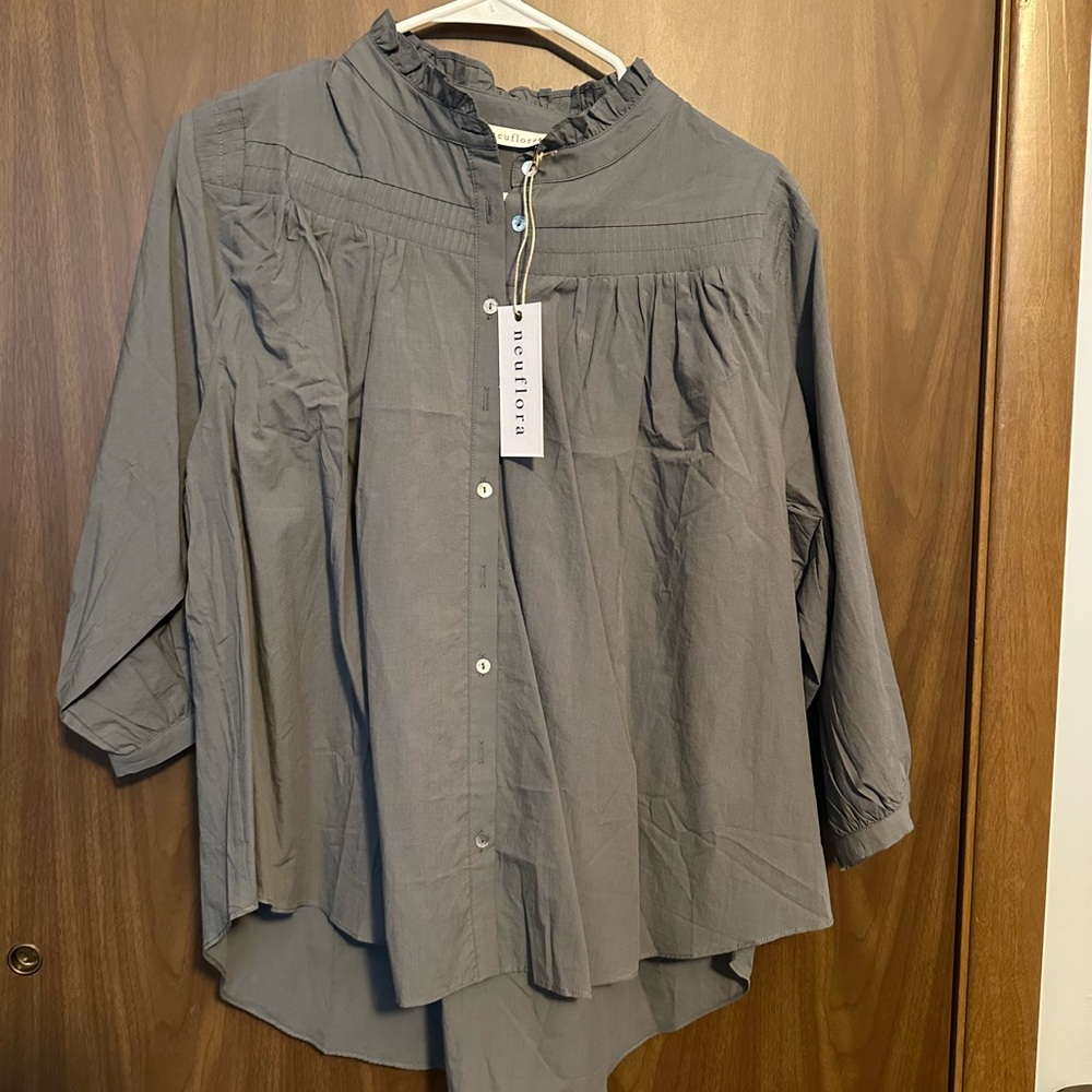 Neuflora Blakely Dusty Blue blouse